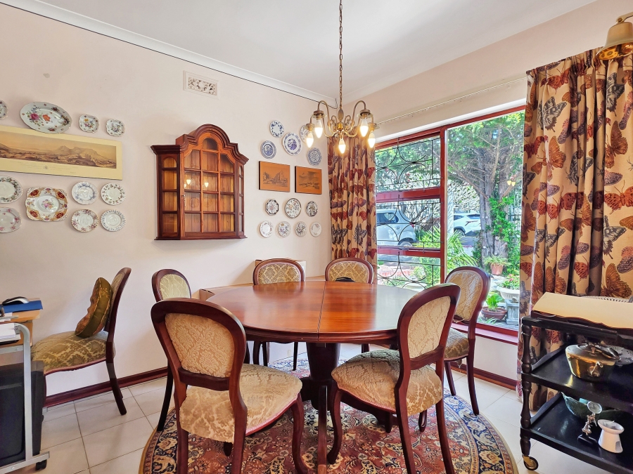 3 Bedroom Property for Sale in Constantia Western Cape